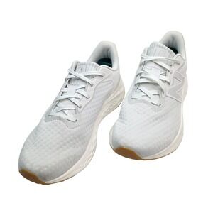 New Balance Fresh Foam Arishi v4 White Silver Running Shoes WARISEG4 Women Sz 10